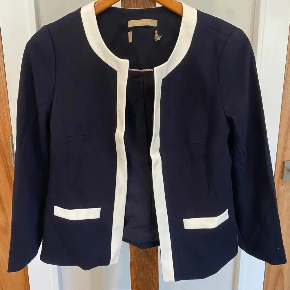 Talbots Italian Luxe Knit Tipped Women's Career BlazerJacket Navy/White S-M NWOT - Picture 3 of 9